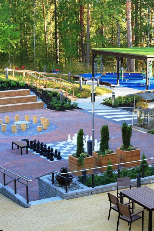 Hotel Kruunupuisto Пункахару Екстериор снимка