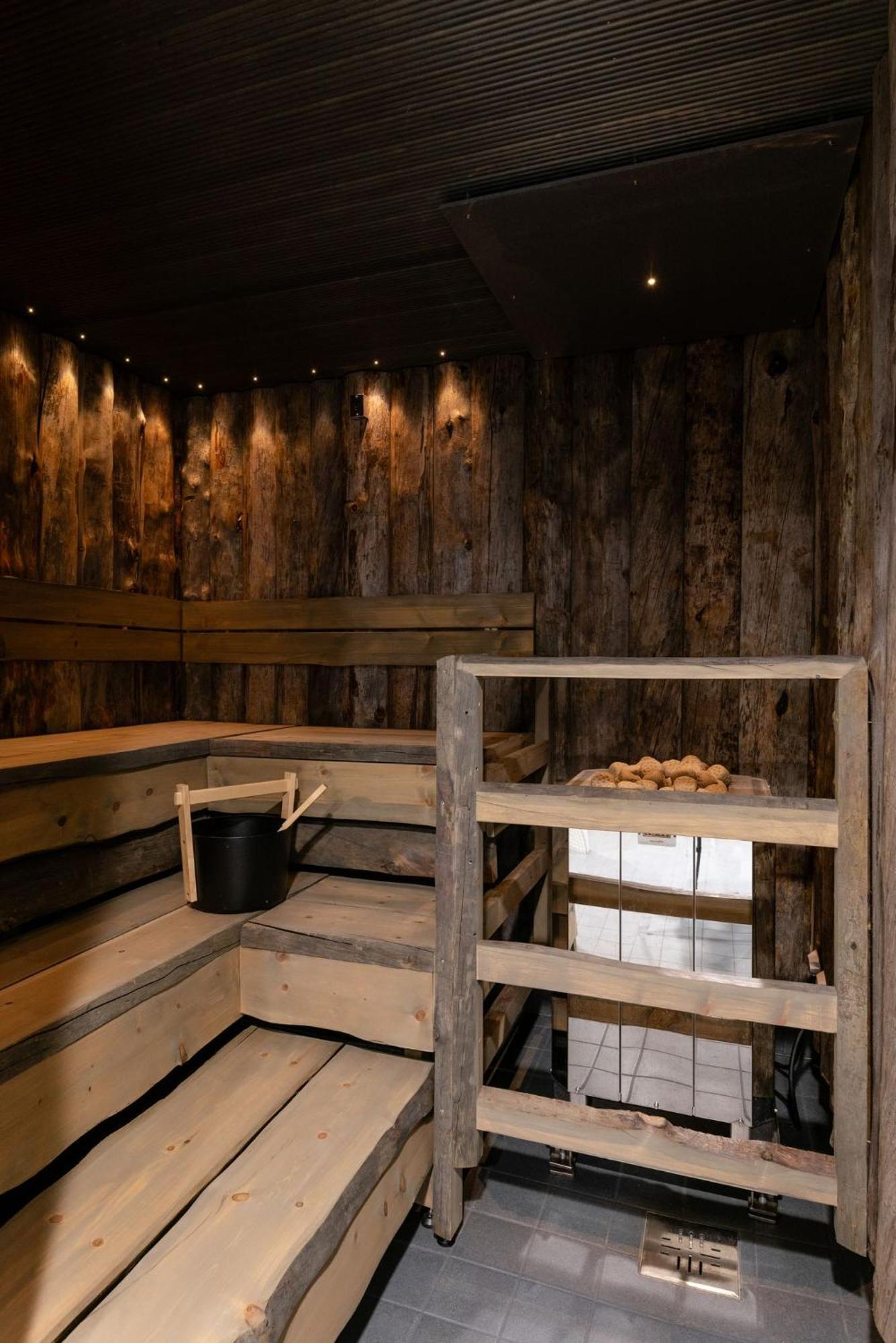 Hotel Kruunupuisto Пункахару Екстериор снимка