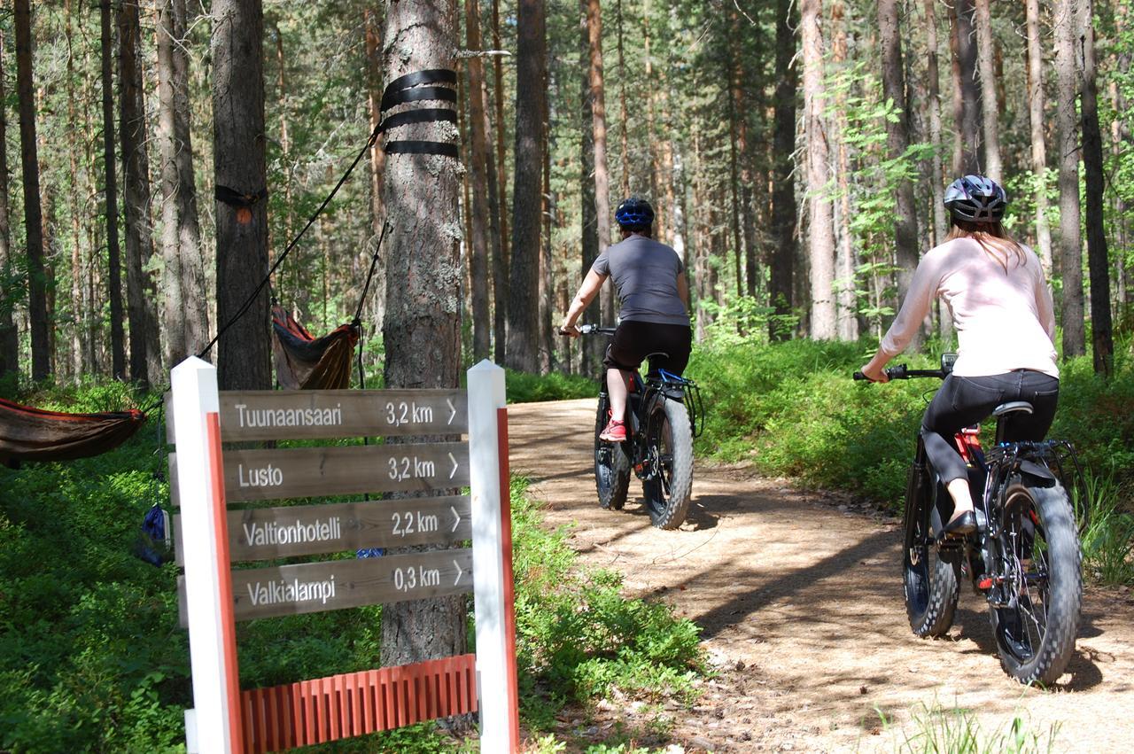 Hotel Kruunupuisto Пункахару Екстериор снимка