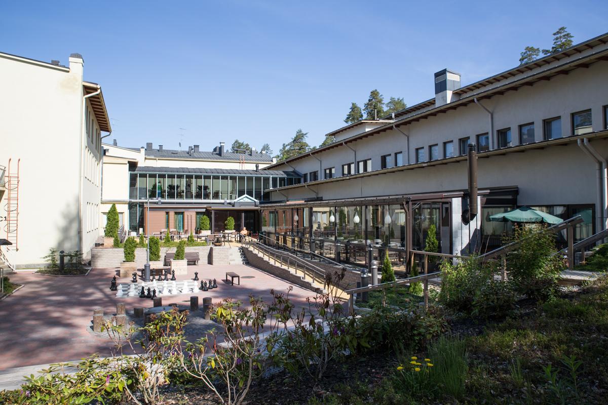 Hotel Kruunupuisto Пункахару Екстериор снимка